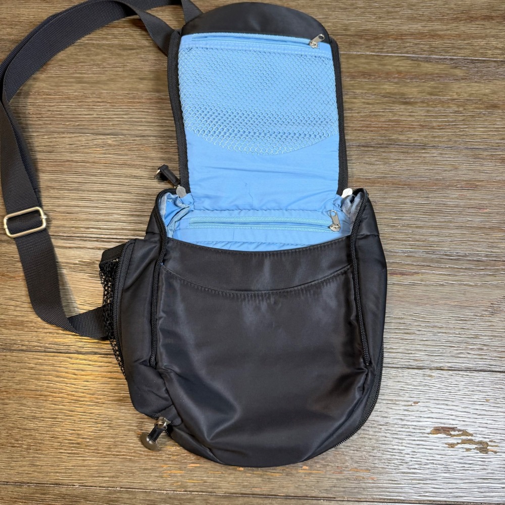 Travelon Anti-Theft Heritage Crossbody Unisex Bag Black RFID Blocking Travel Bag - Picture 4 of 10